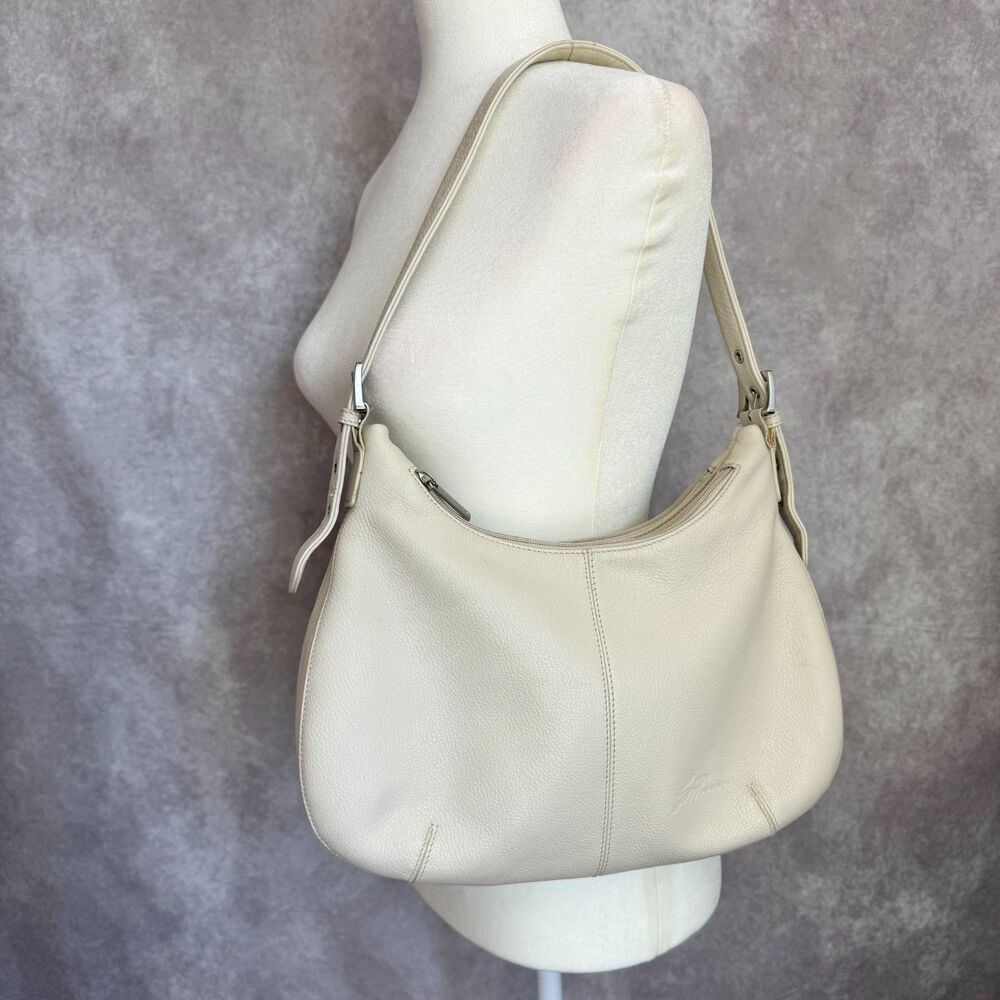 Vtg Stone Mountain shoulder bag cream pebbled leather half moon crescent purse